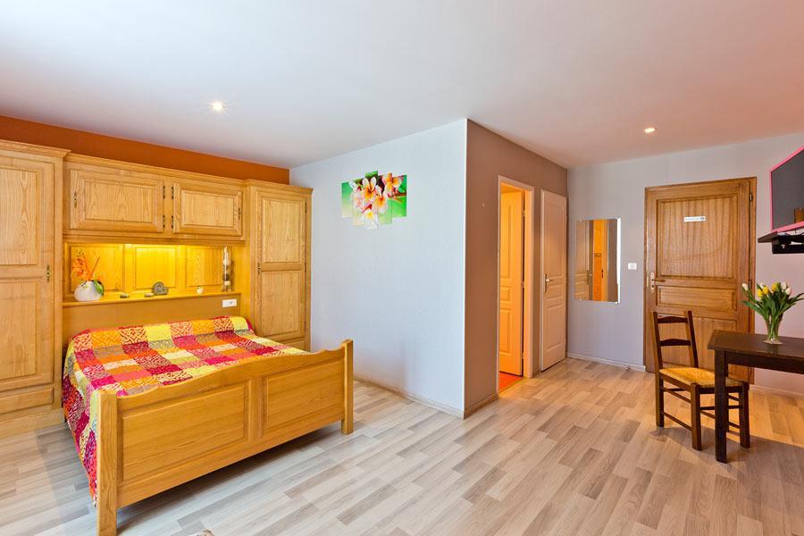 Bed and Breakfast Le P'tit Bonheur Chilly-sur-Salins Exterior foto